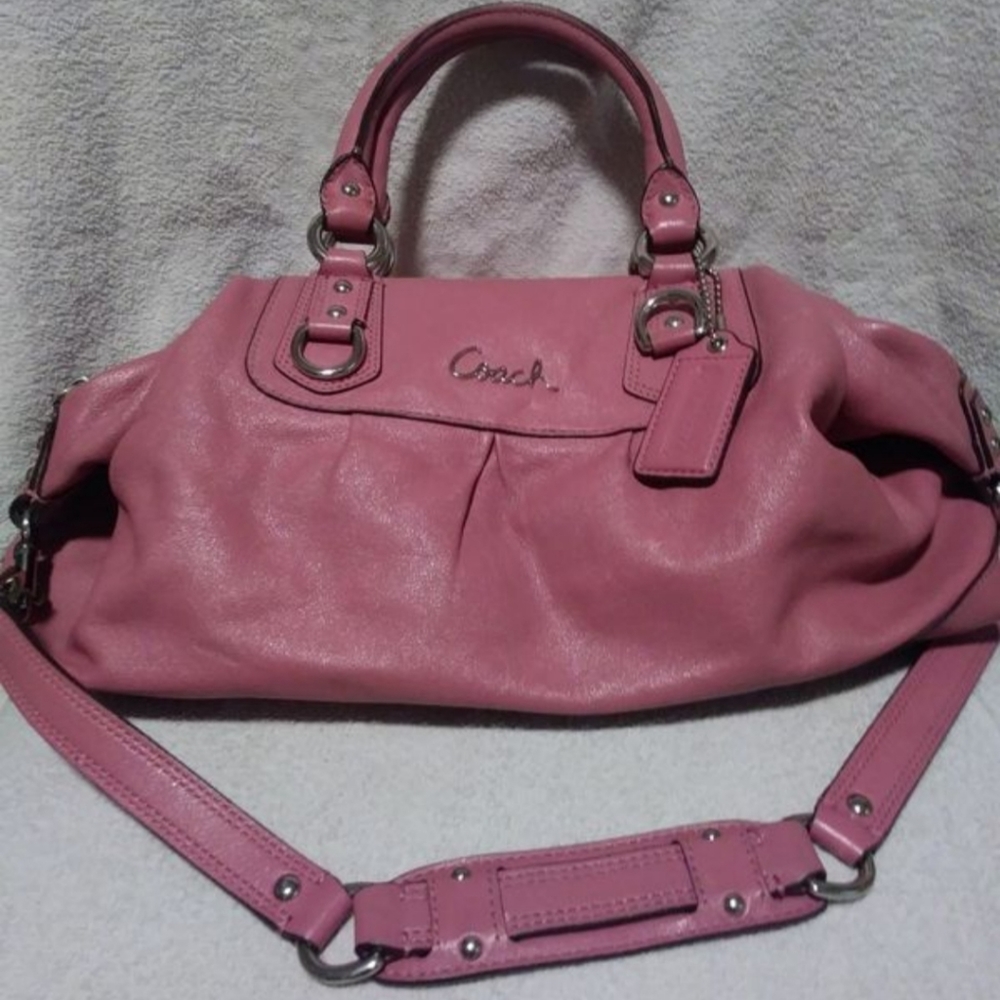 Coach of New York Pink Handbag - Picture 2 of 7